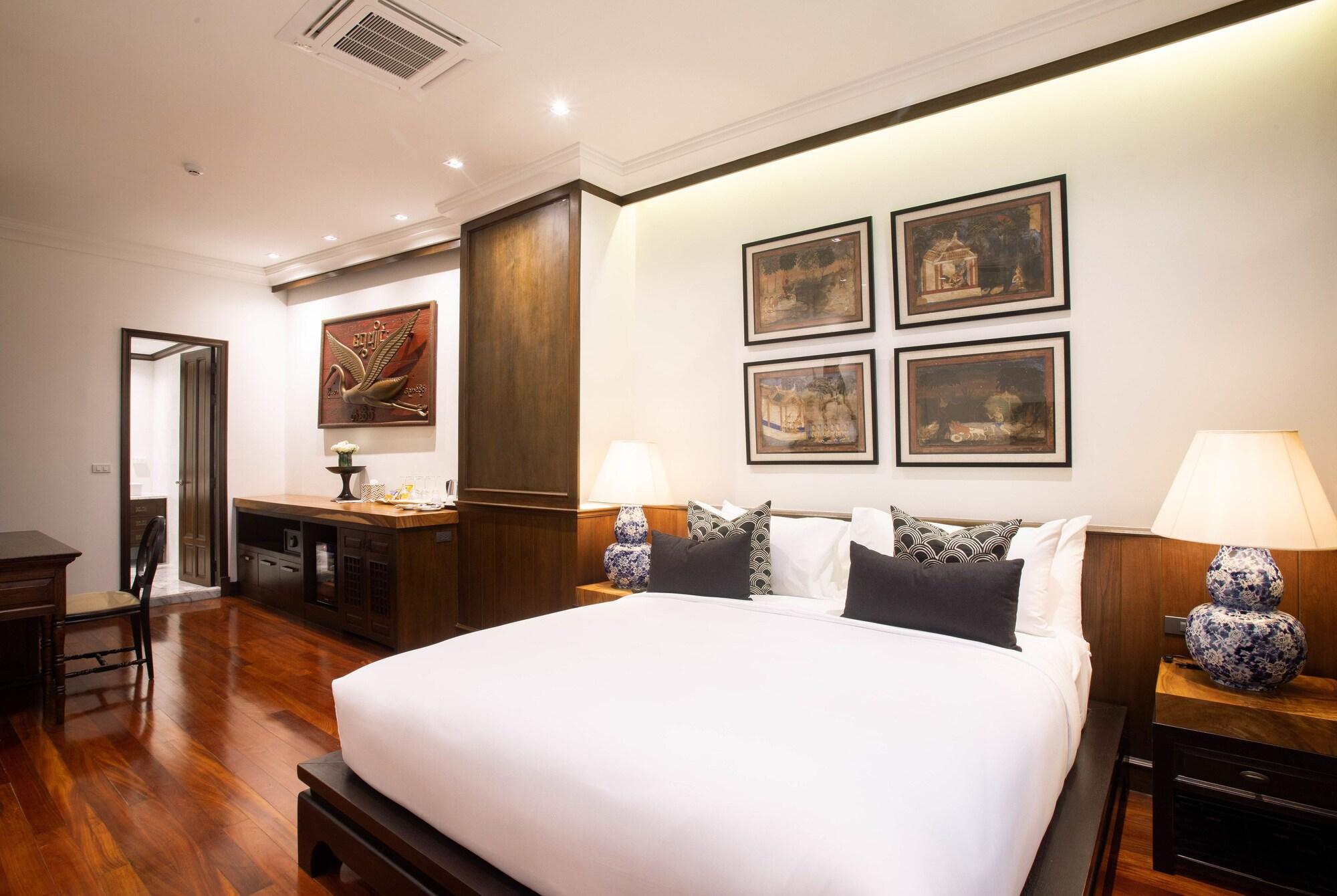 The Bridge An Eclectic Luxotel Chiang Mai Exterior foto